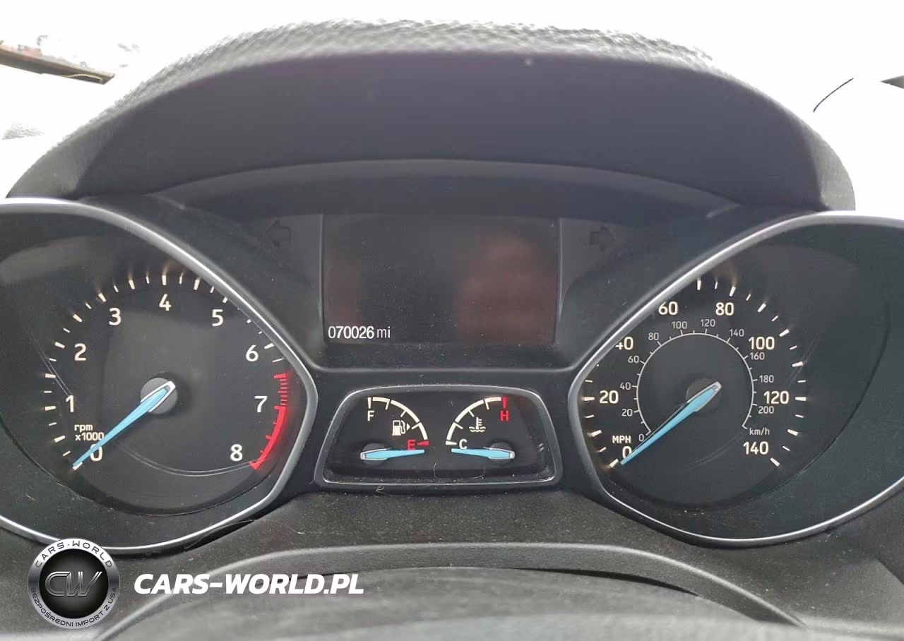 2019 Ford Escape S VIN:1FMCU0F76KUB53513 - 9