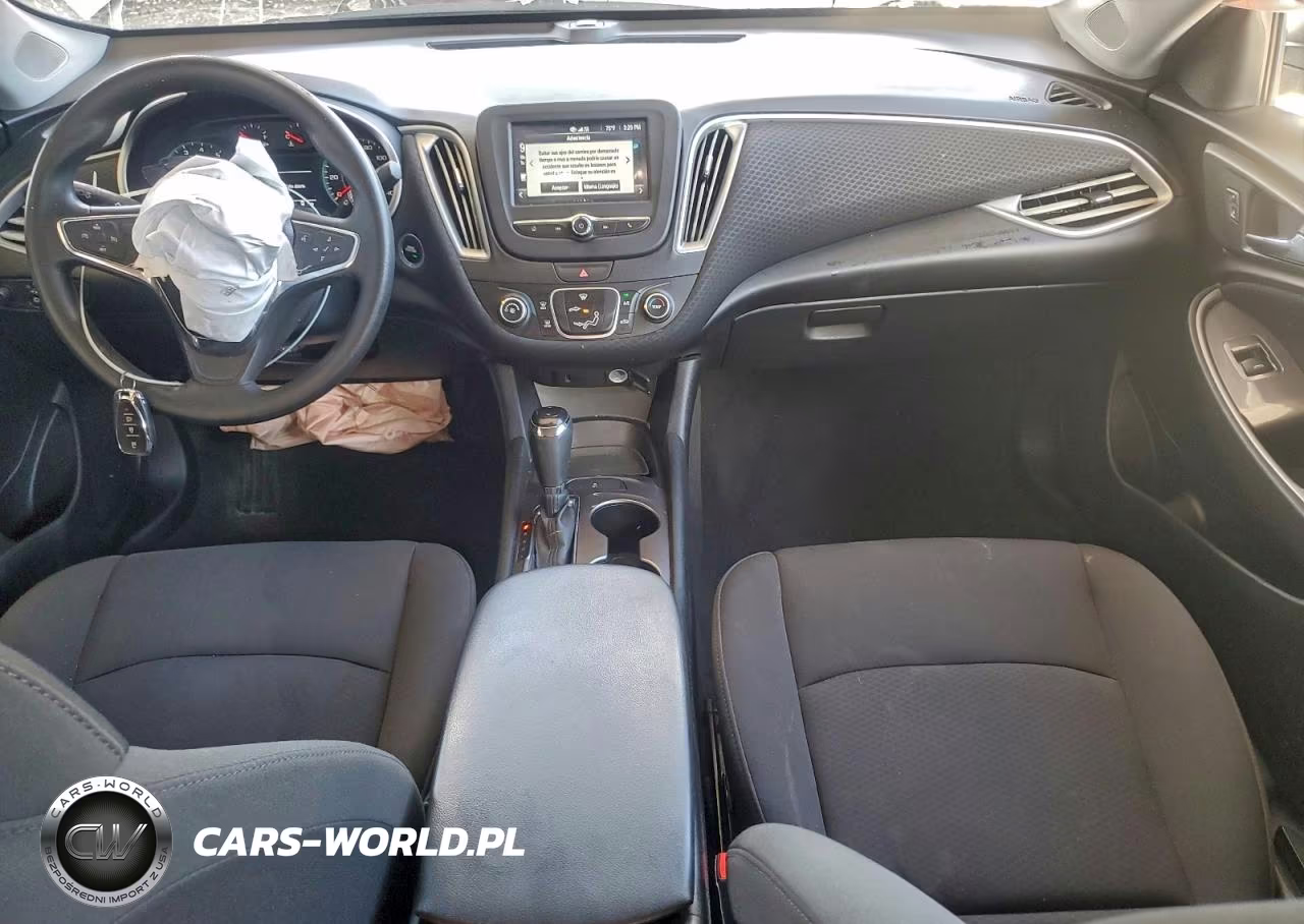 2018 Chevrolet Malibu Ls VIN:1G1ZB5ST0JF247158 - 8