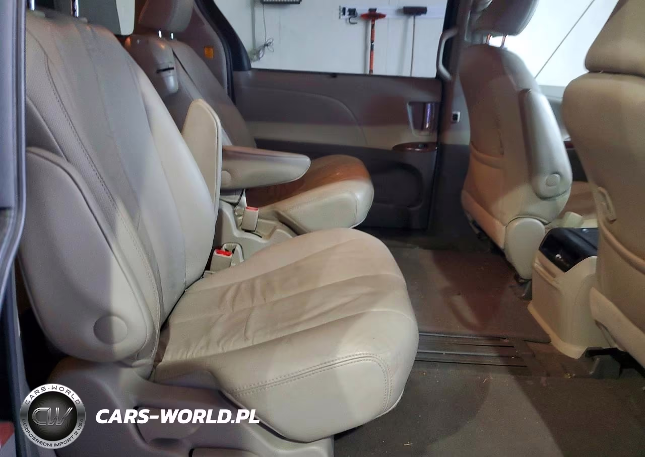 2012 Toyota Sienna Xle VIN:5TDYK3DC3CS241233 - 11