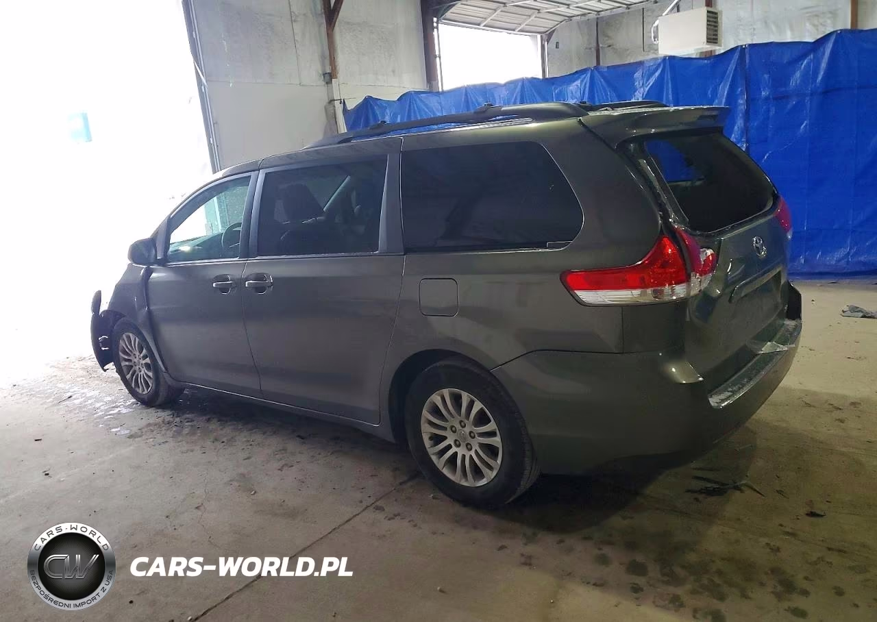 2012 Toyota Sienna Xle VIN:5TDYK3DC3CS241233 - 2
