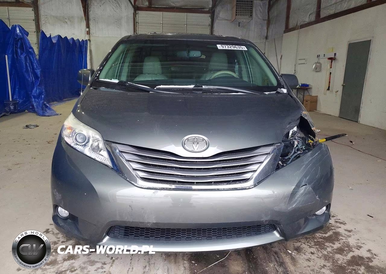 2012 Toyota Sienna Xle VIN:5TDYK3DC3CS241233 - 5