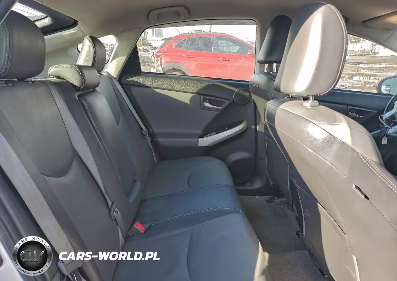 2013 Toyota Prius VIN:JTDKN3DU1D1684503 - 10