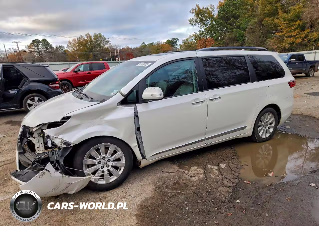 2015 Toyota Sienna Xle
