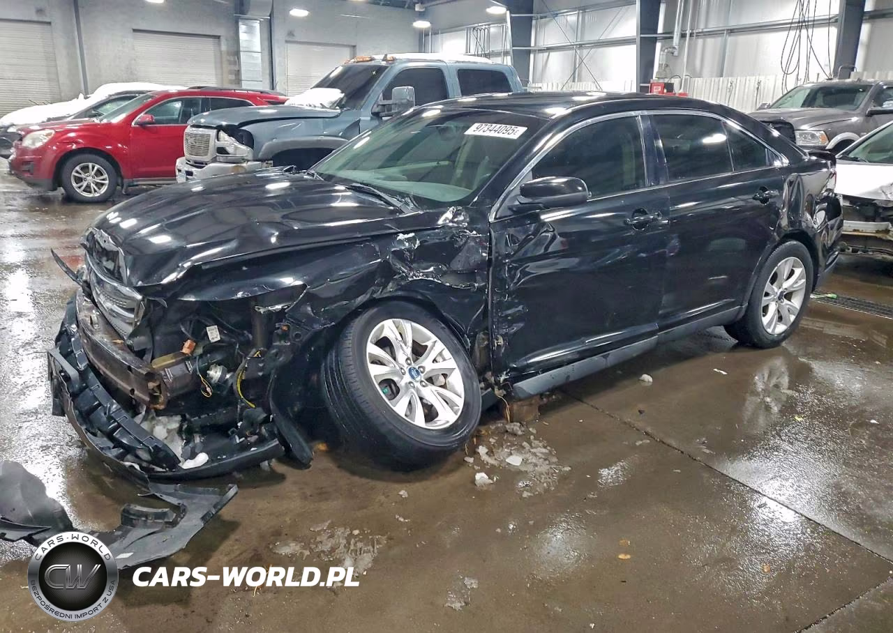 2010 Ford Taurus Sel