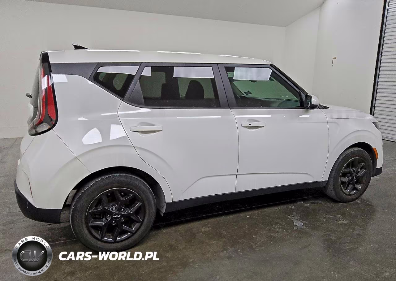 2023 Kia Soul S VIN:KNDJ23AU5P7885430 - 3