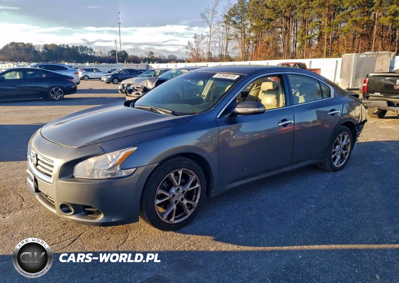 2014 Niss Maxima S