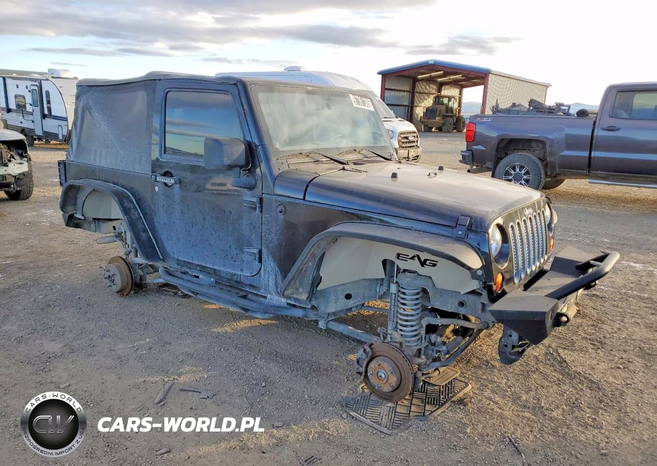 2011 Jeep Wrangler Sport VIN:1J4AA2D14BL550961 - 4
