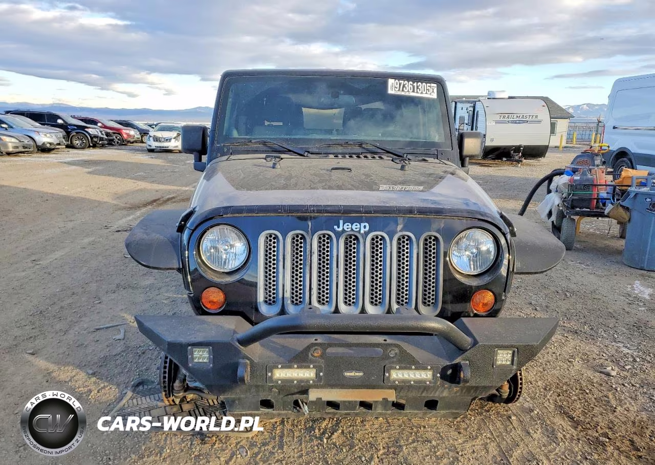 2011 Jeep Wrangler Sport VIN:1J4AA2D14BL550961 - 5