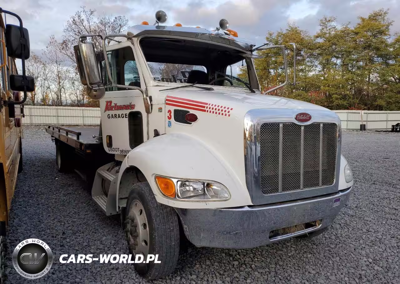 2019 Peterbilt 337
