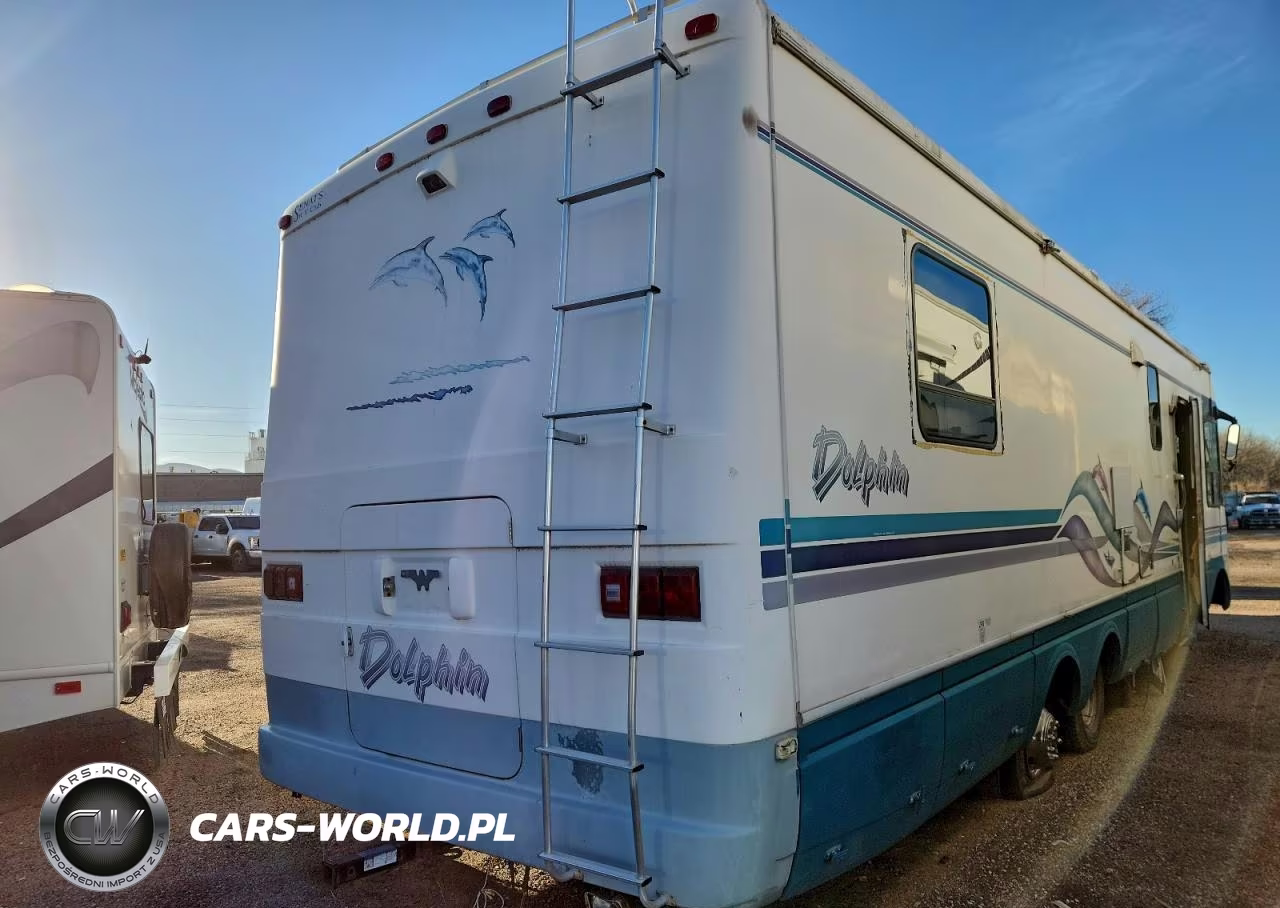 1997 Ford F Super Duty Recreational Vehicle VIN:3FCMF53G7VJA10472 - 4