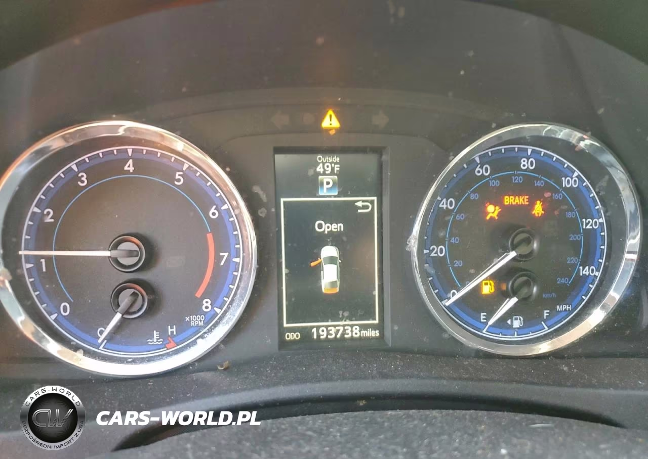 2017 Toyota Corolla L VIN:2T1BURHE4HC958707 - 9