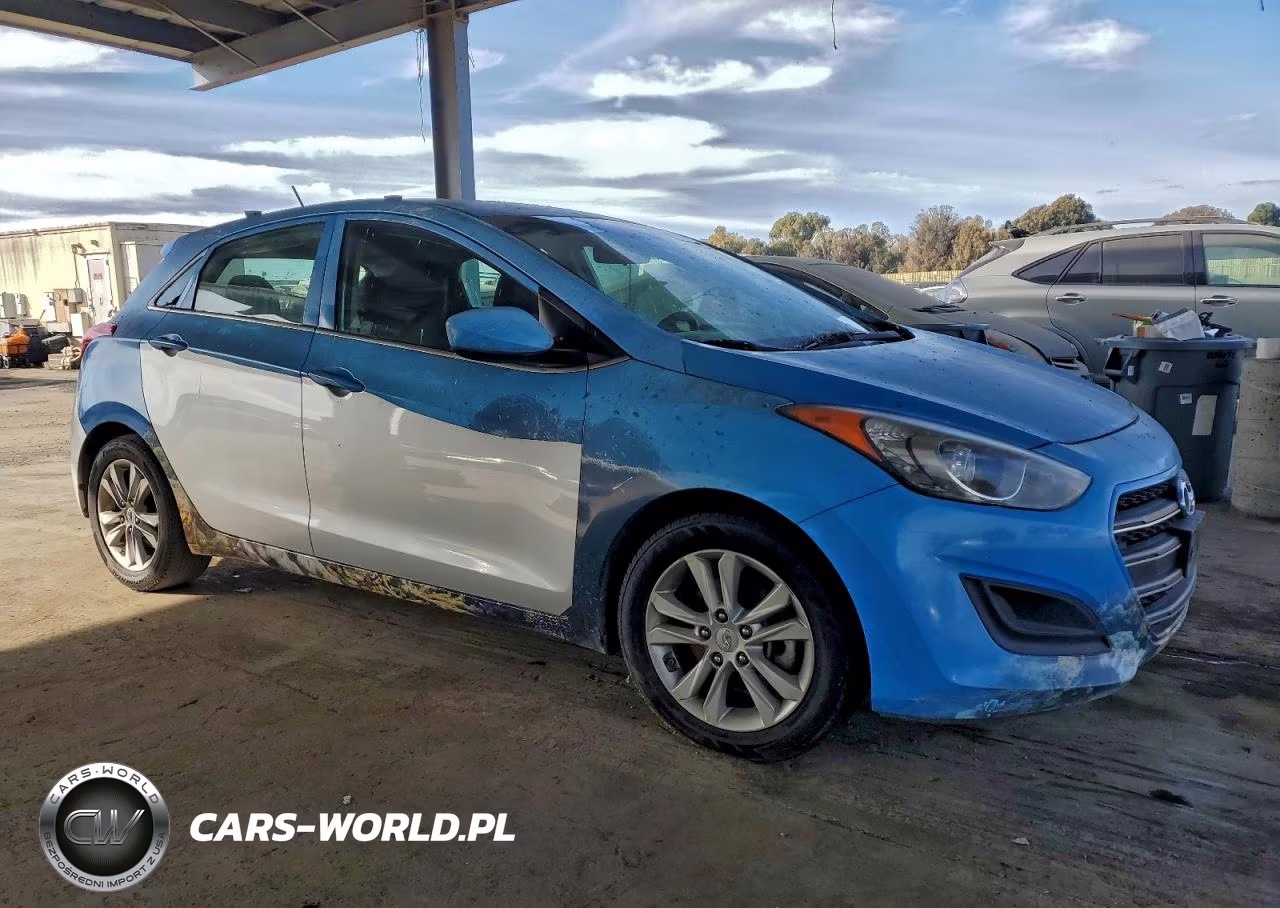2016 Hyundai Elantra Gt VIN:KMHD35LH6GU305265 - 4