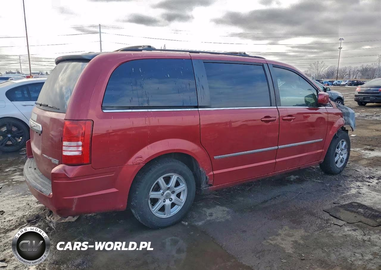 2010 Chrysler Town & Country Touring VIN:2A4RR5D1XAR113341 - 3