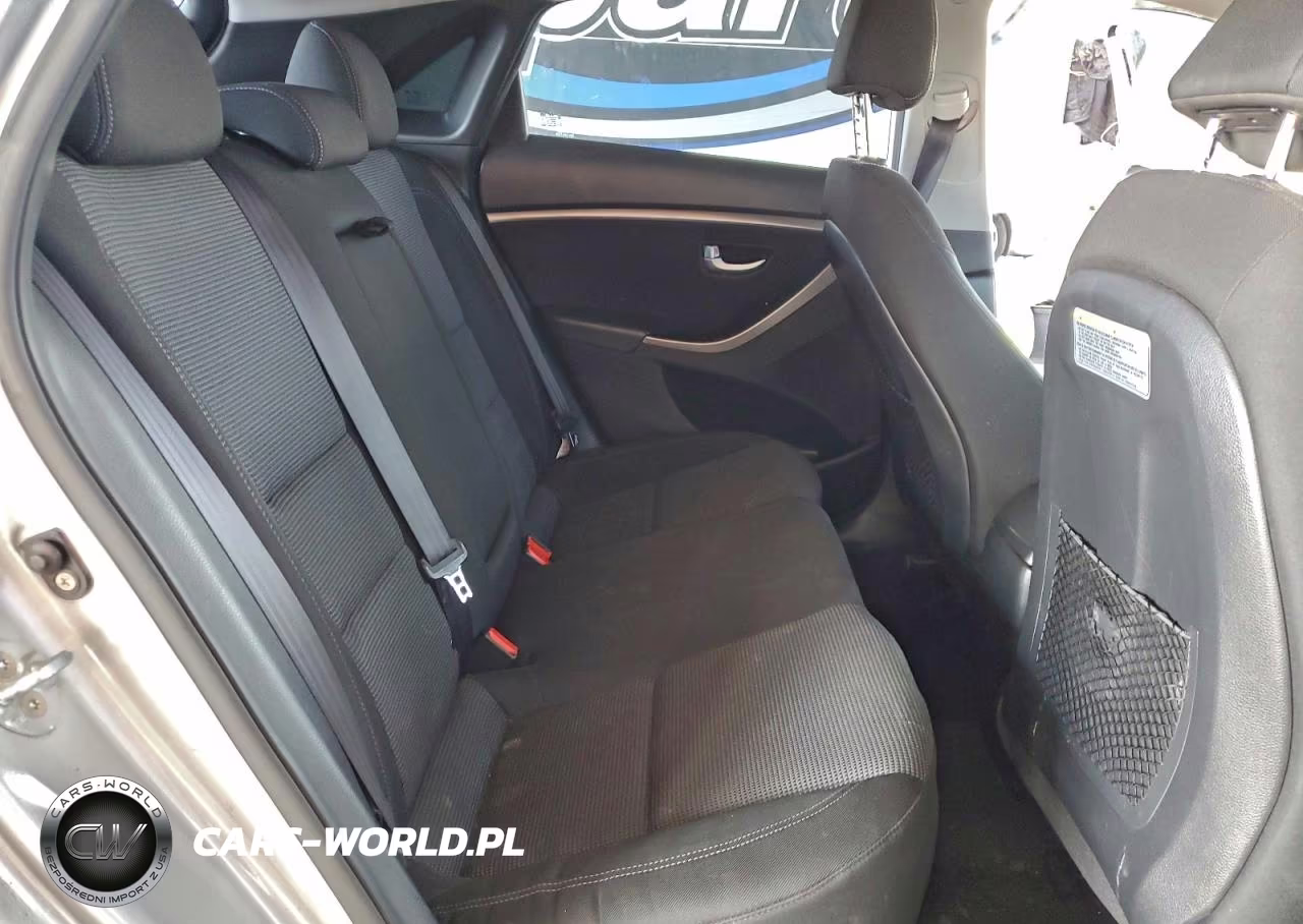 2017 Hyundai Elantra Gt VIN:KMHD35LH4HU383190 - 10