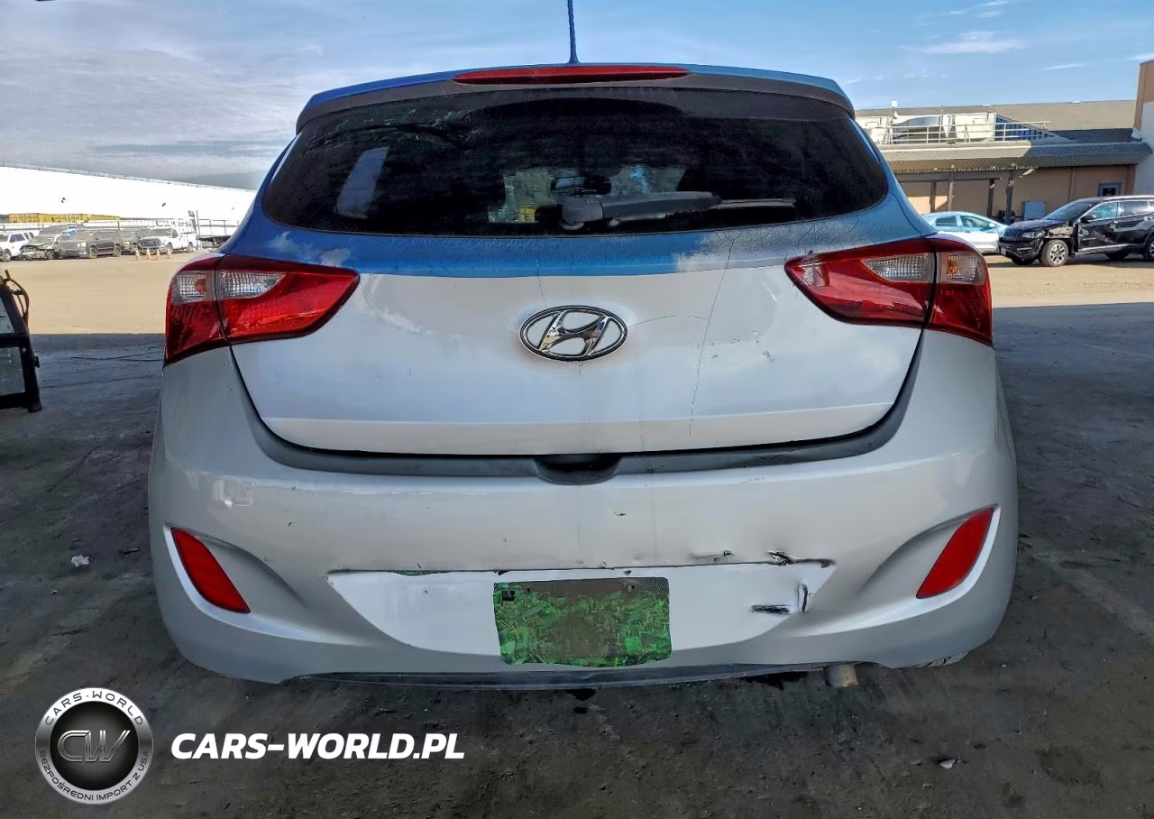 2017 Hyundai Elantra Gt VIN:KMHD35LH4HU383190 - 6