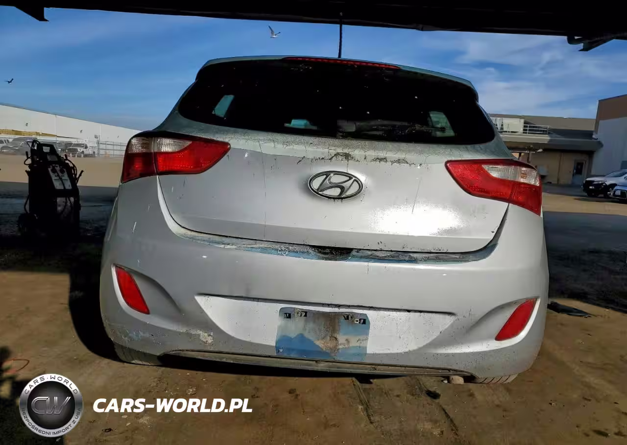 2016 Hyundai Elantra Gt VIN:KMHD35LH2GU305246 - 6