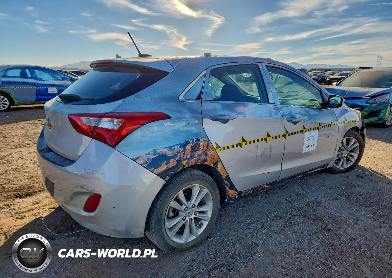 2016 Hyundai Elantra Gt VIN:KMHD35LH5GU305158 - 3