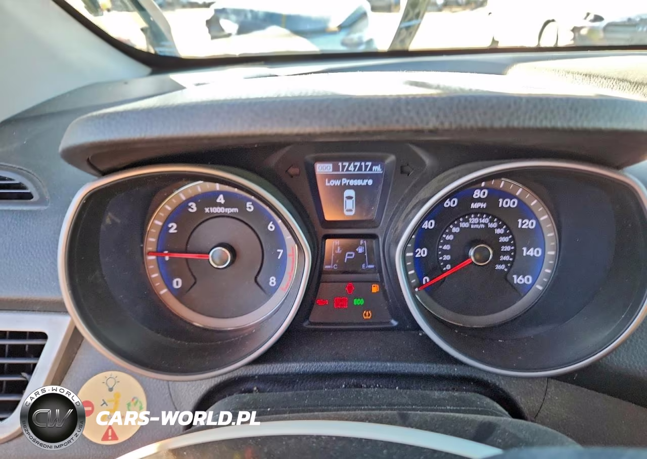 2016 Hyundai Elantra Gt VIN:KMHD35LH5GU305158 - 9