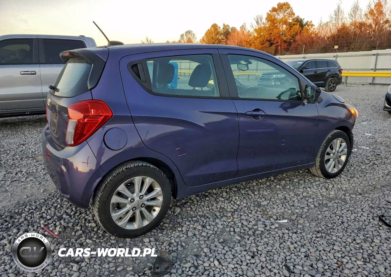 2016 Chev Spark 1Lt VIN:KL8CD6SA2GC585577 - 3