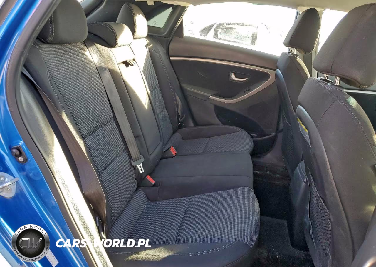 2017 Hyundai Elantra Gt VIN:KMHD35LH5HU382579 - 10