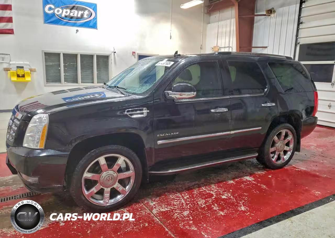 2011 Cadillac Escalade Luxury