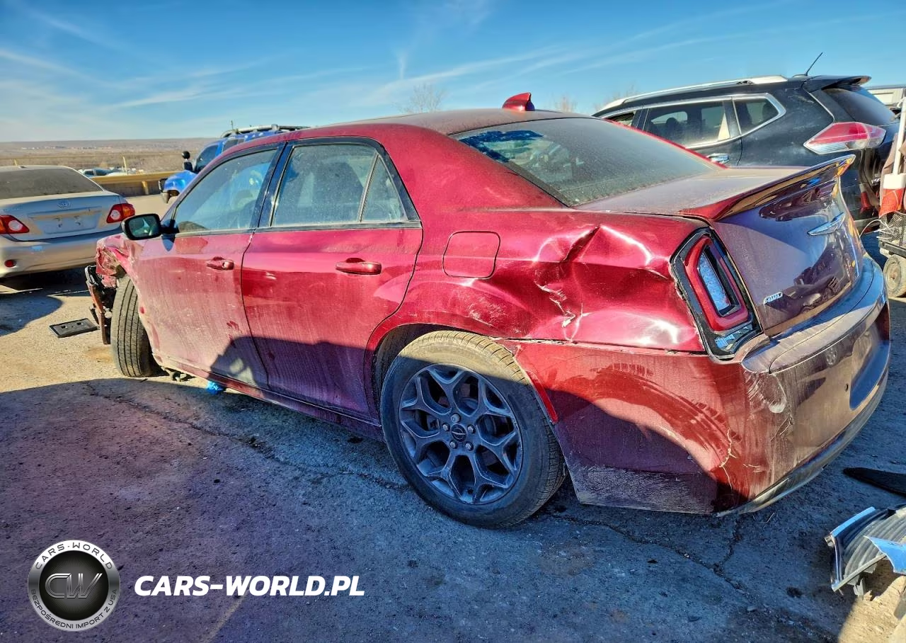 2018 Chrysler 300 S VIN:2C3CCAGG3JH268622 - 2