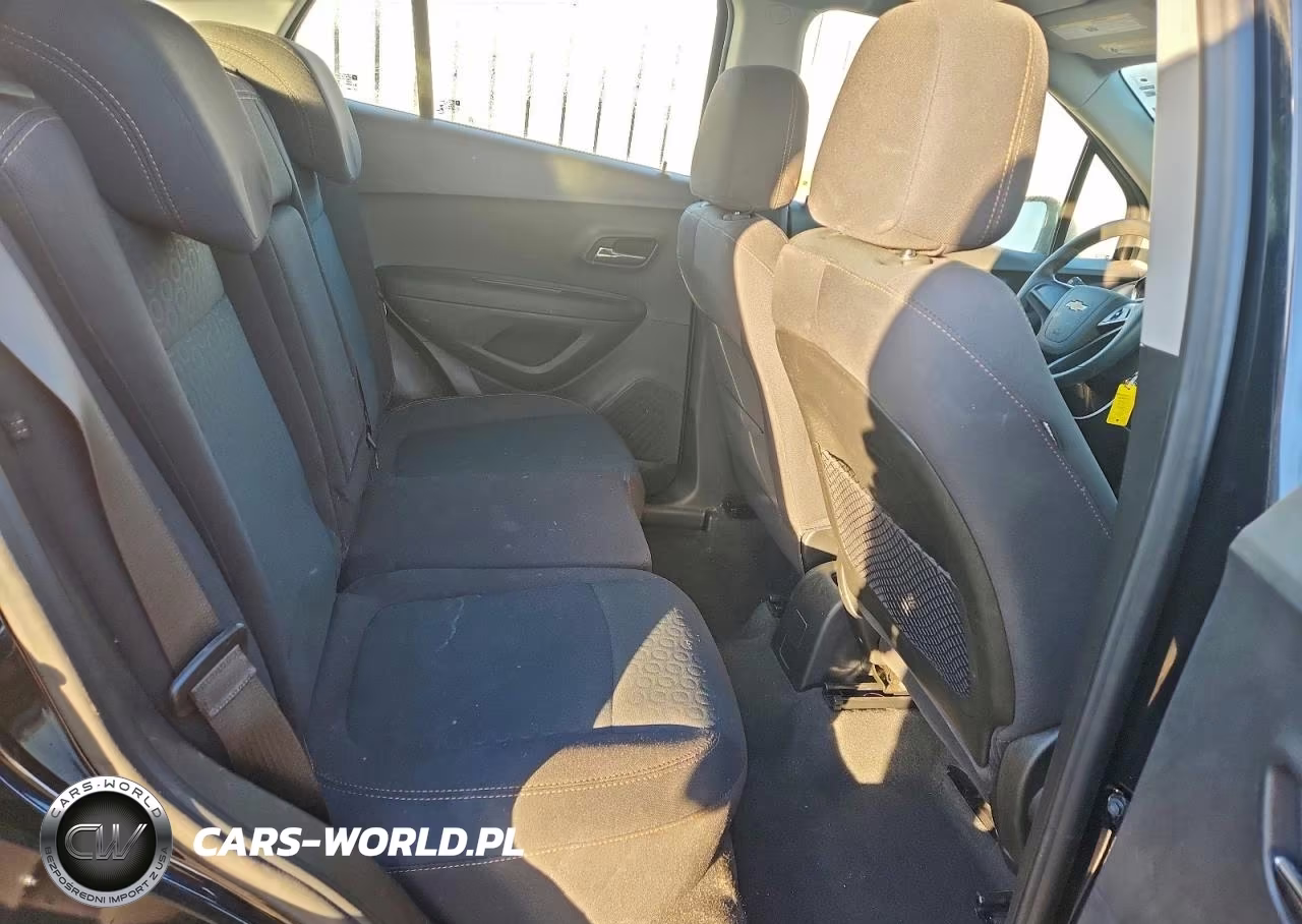 2019 Chevrolet Trax Ls VIN:3GNCJNSB7KL375323 - 11
