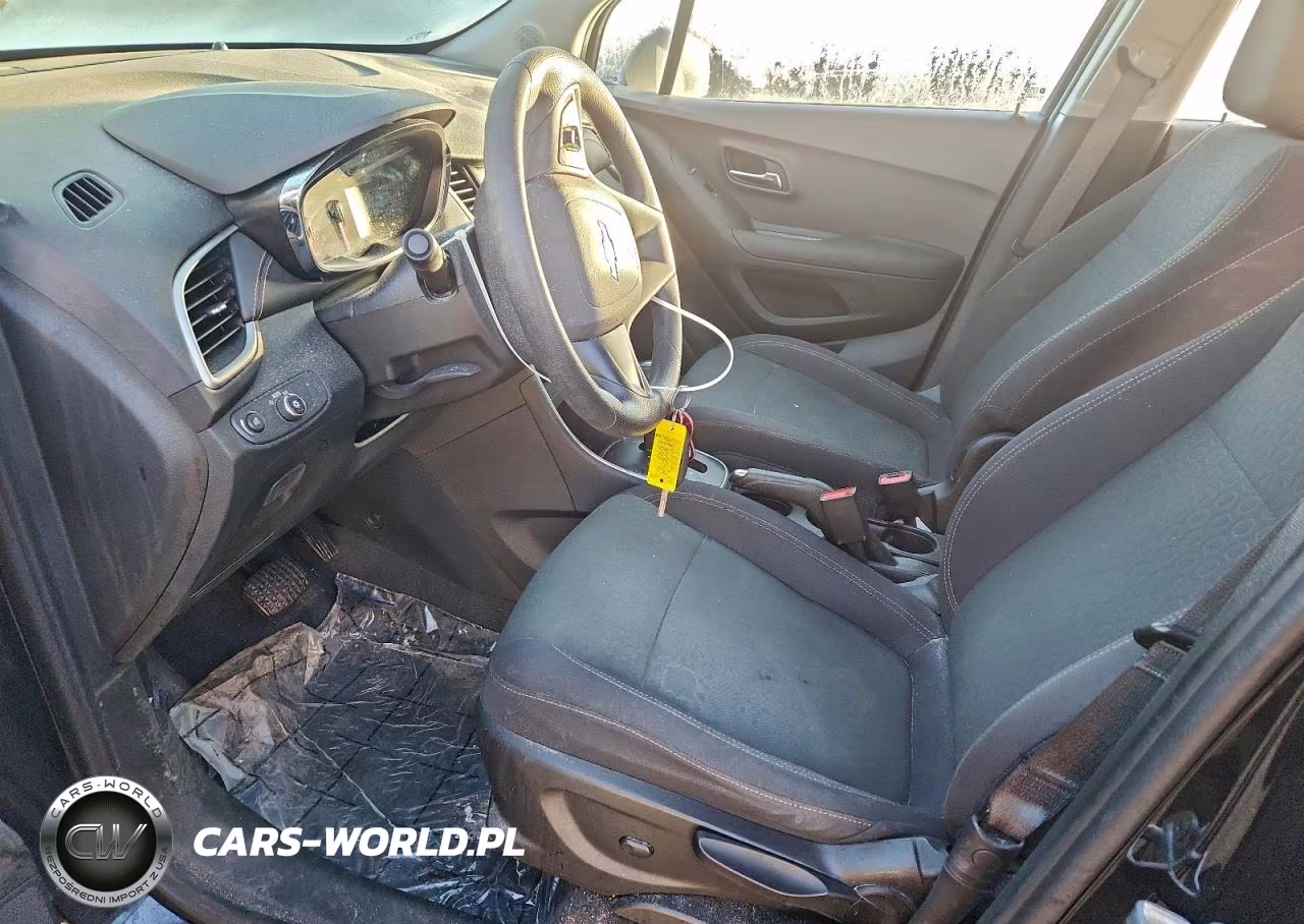 2019 Chevrolet Trax Ls VIN:3GNCJNSB7KL375323 - 7