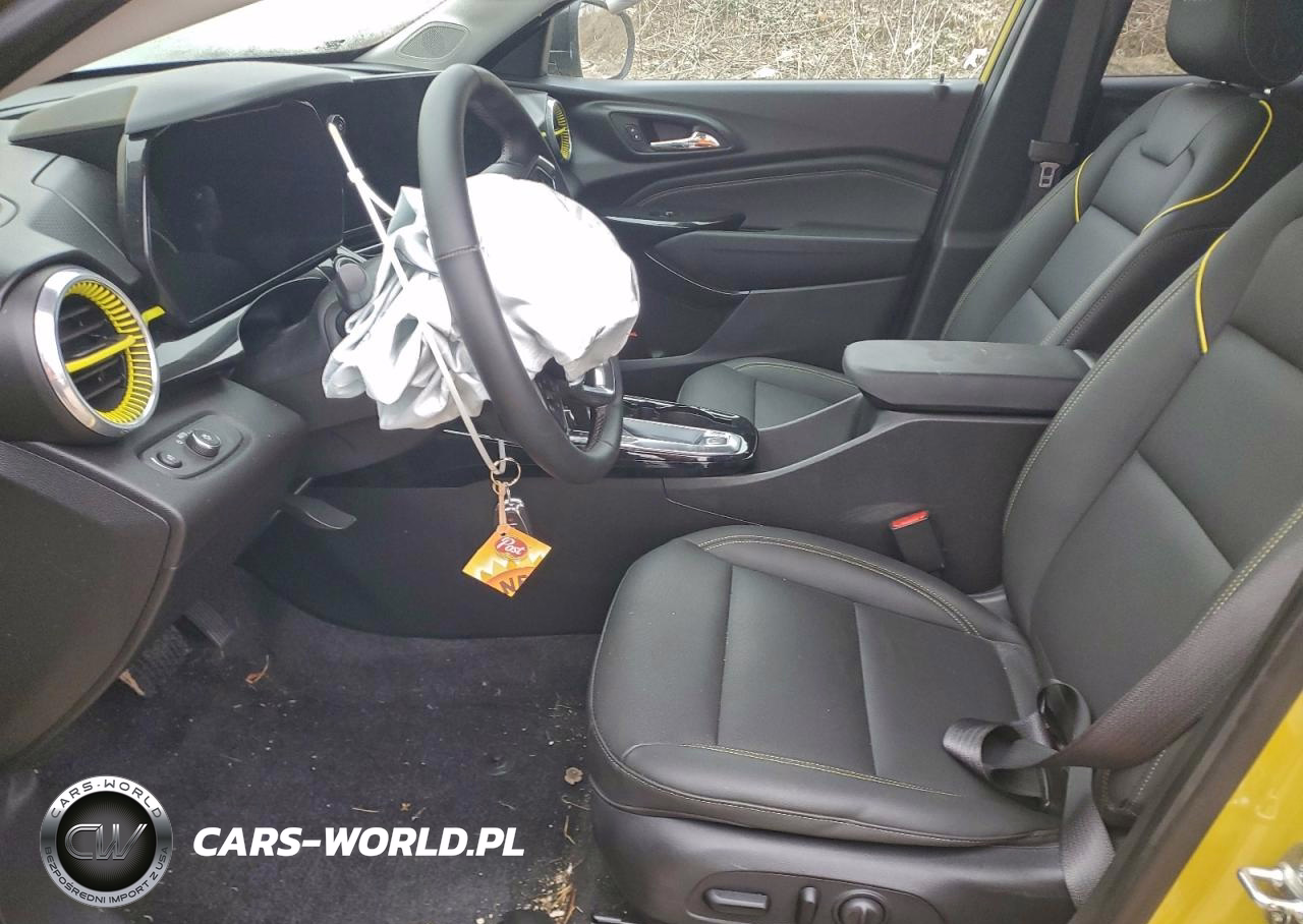 2024 Chevrolet Trax Activ VIN:KL77LKE23RC131802 - 7