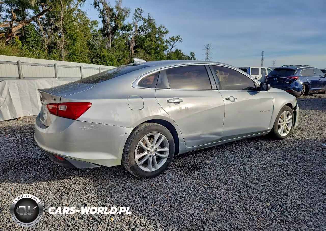 2017 Chevrolet Malibu Lt VIN:1G1ZE5ST8HF118229 - 3