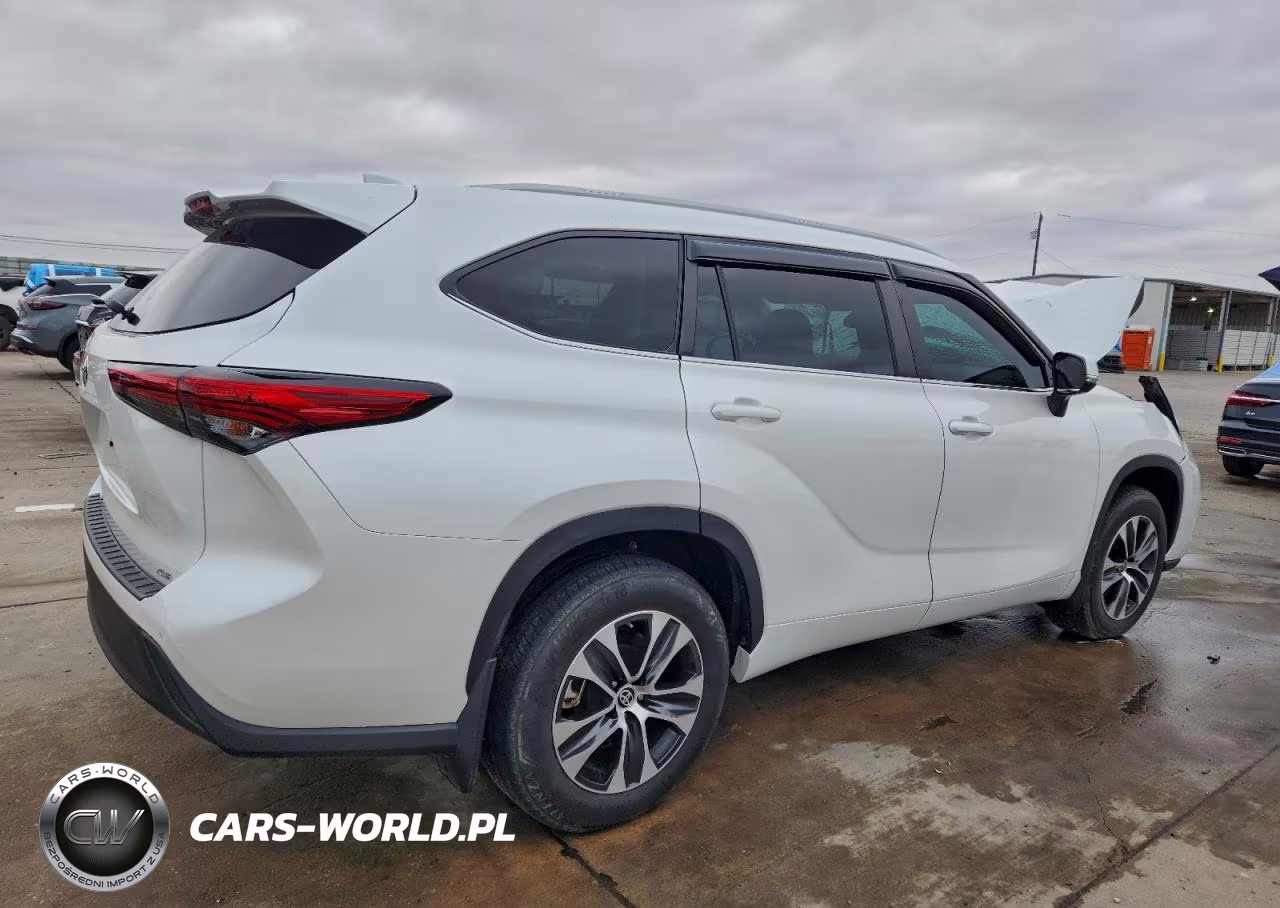 2023 Toyota Highlander Xle VIN:5TDKDRAH1PS034221 - 3