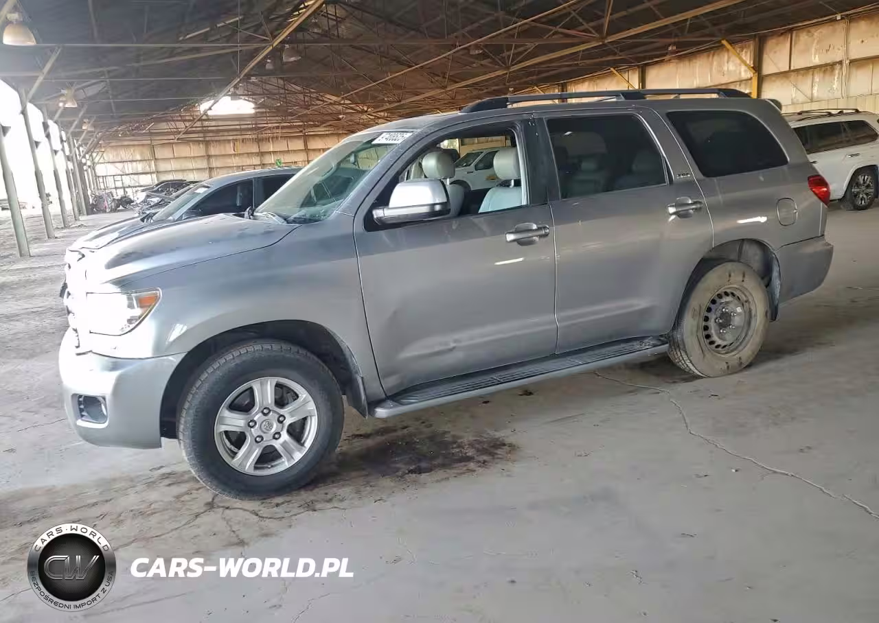 2010 Toyota Sequoia Sr5