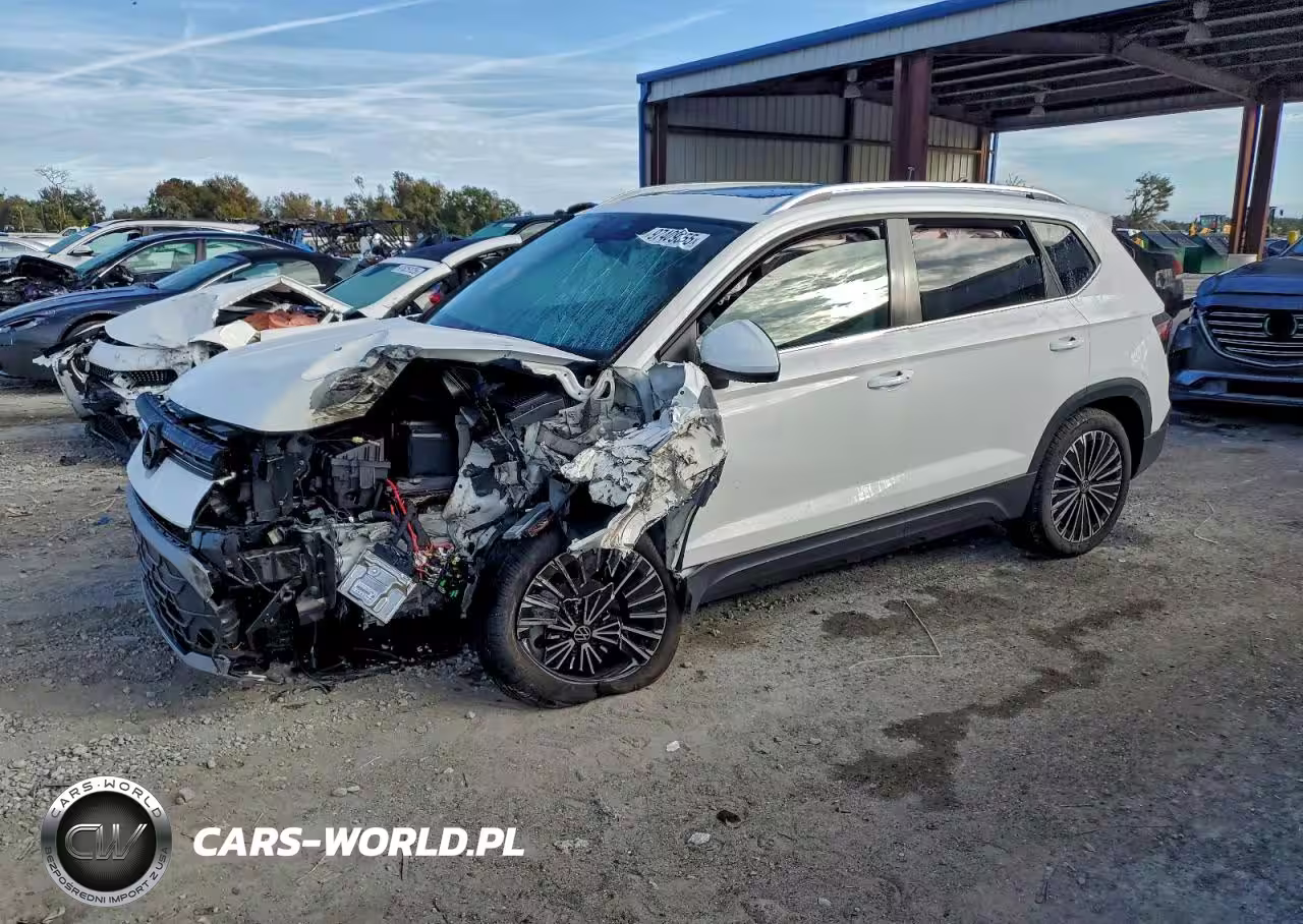 2025 Volkswagen Taos Se