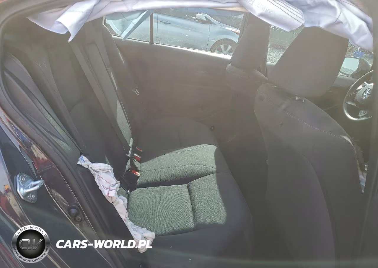 2024 Toyota Corolla Le VIN:5YFB4MDE1RP228392 - 10