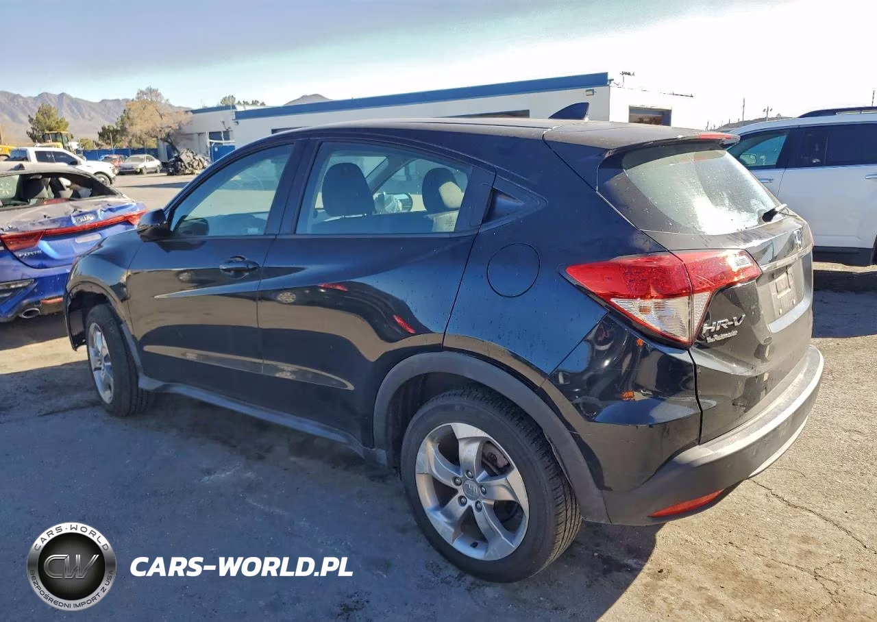 2021 Honda Hr-V Lx VIN:3CZRU6H30MM747253 - 2