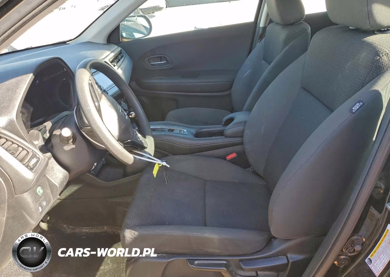 2021 Honda Hr-V Lx VIN:3CZRU6H30MM747253 - 7