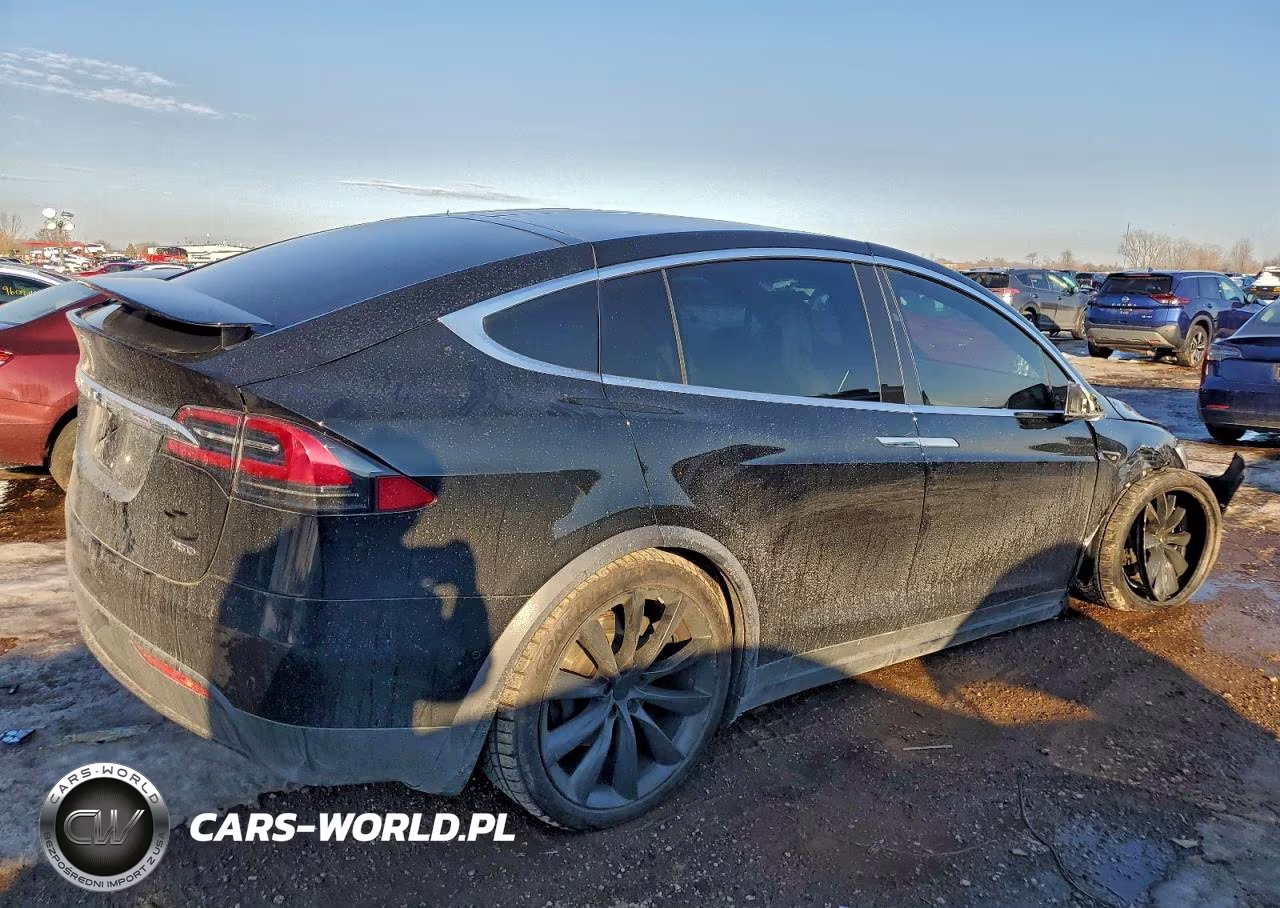 2016 Tesla Model X VIN:5YJXCBE23GF023800 - 3