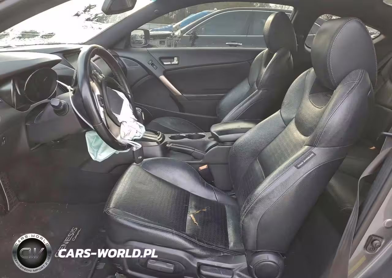 2015 Hyundai Genesis Coupe 3.8L VIN:KMHHU6KJ5FU121877 - 7
