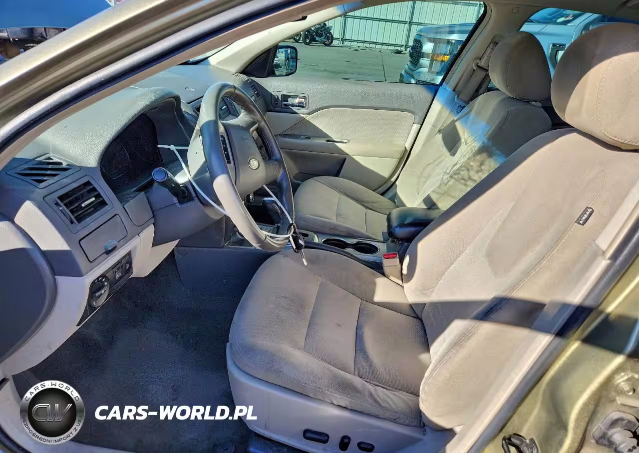 2012 Ford Fusion Hybrid VIN:3FADP0L30CR184742 - 7