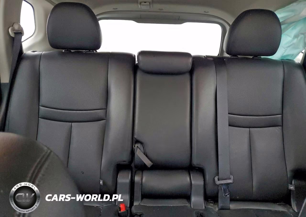 2020 Nissan Rogue S VIN:5N1AT2MV9LC746796 - 10