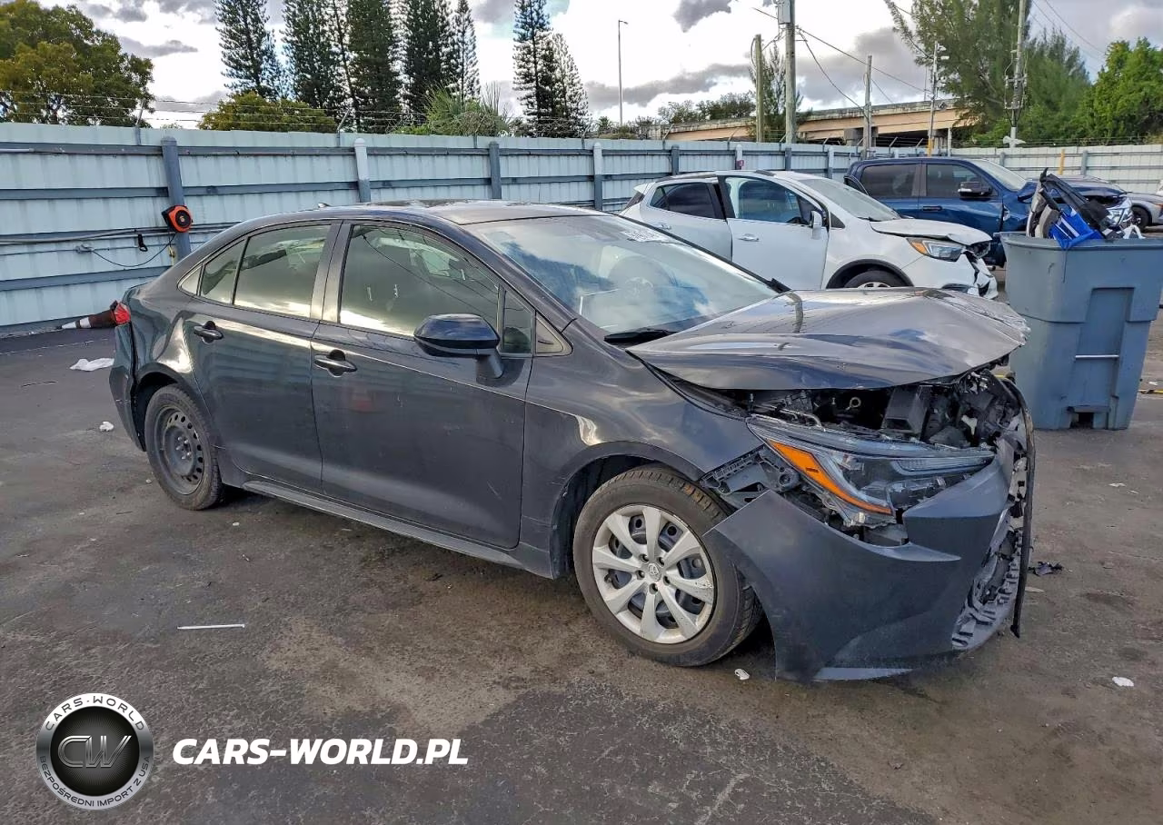 2021 Toyota Corolla Le VIN:JTDEPMAE8MJ179648 - 4