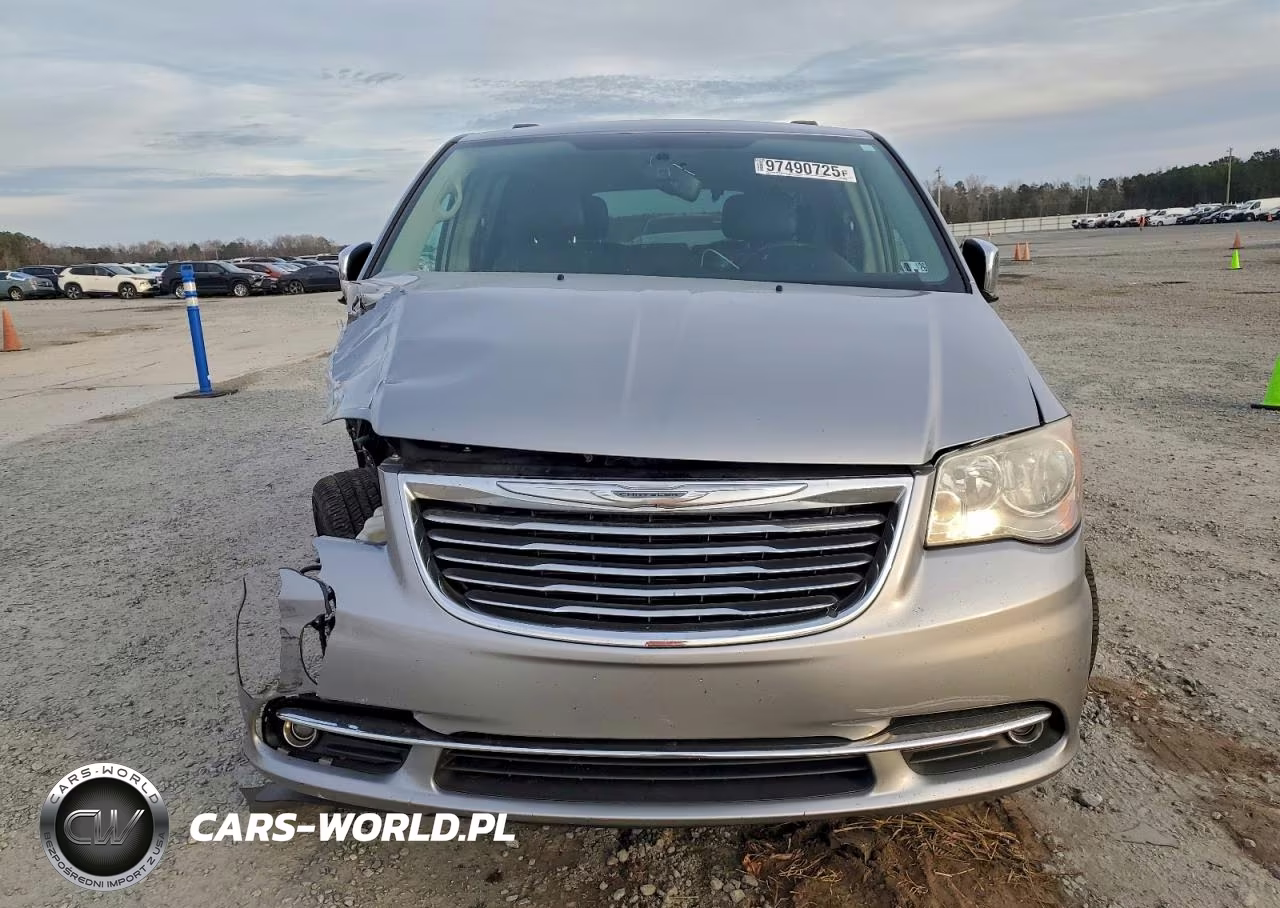 2015 Chrysler Town & Country Touring L VIN:2C4RC1CG7FR514388 - 5