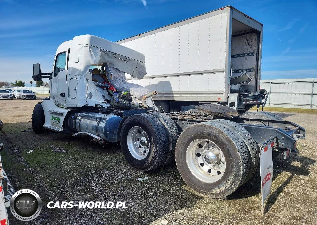 2019 Kenworth T680 Semi Truck VIN:1XKYDP9X5KJ242686 - 3