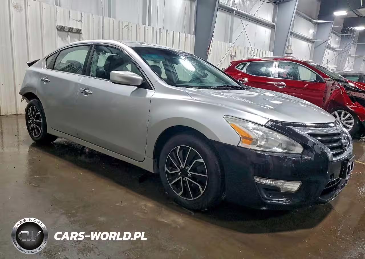 2013 Nissan Altima 2.5 VIN:1N4AL3AP3DC239738 - 4