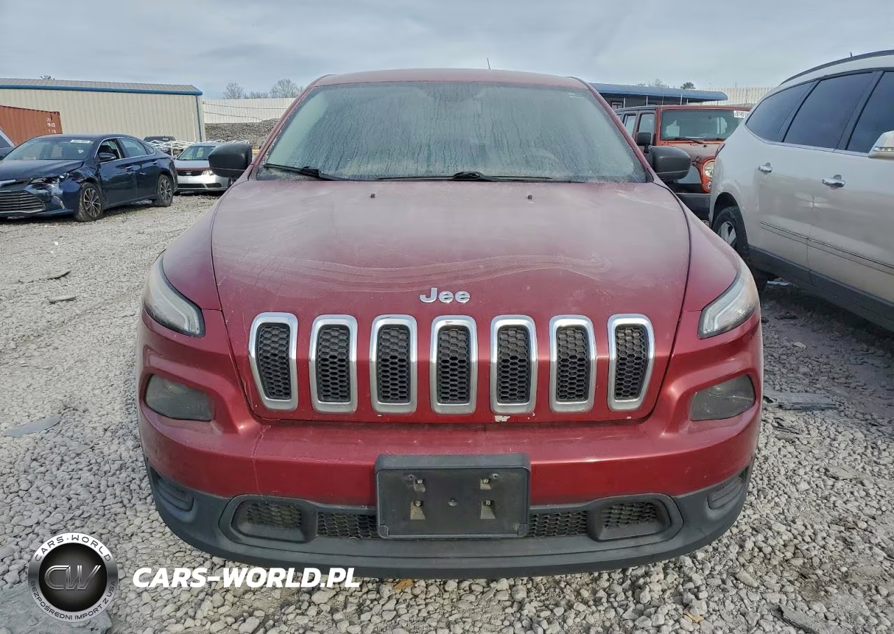 2015 Jeep Cherokee Sport VIN:1C4PJLABXFW662896 - 5