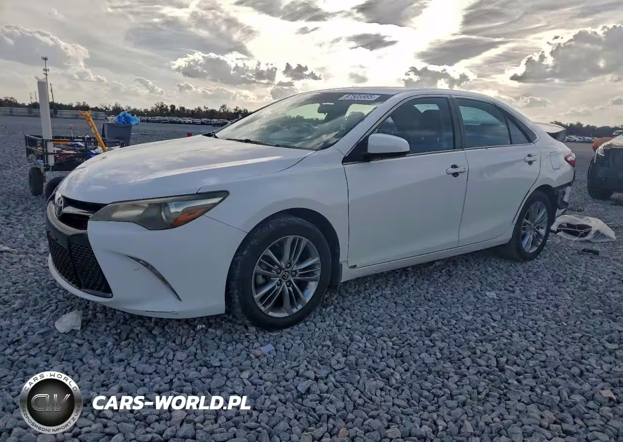 2015 Toyota Camry Le