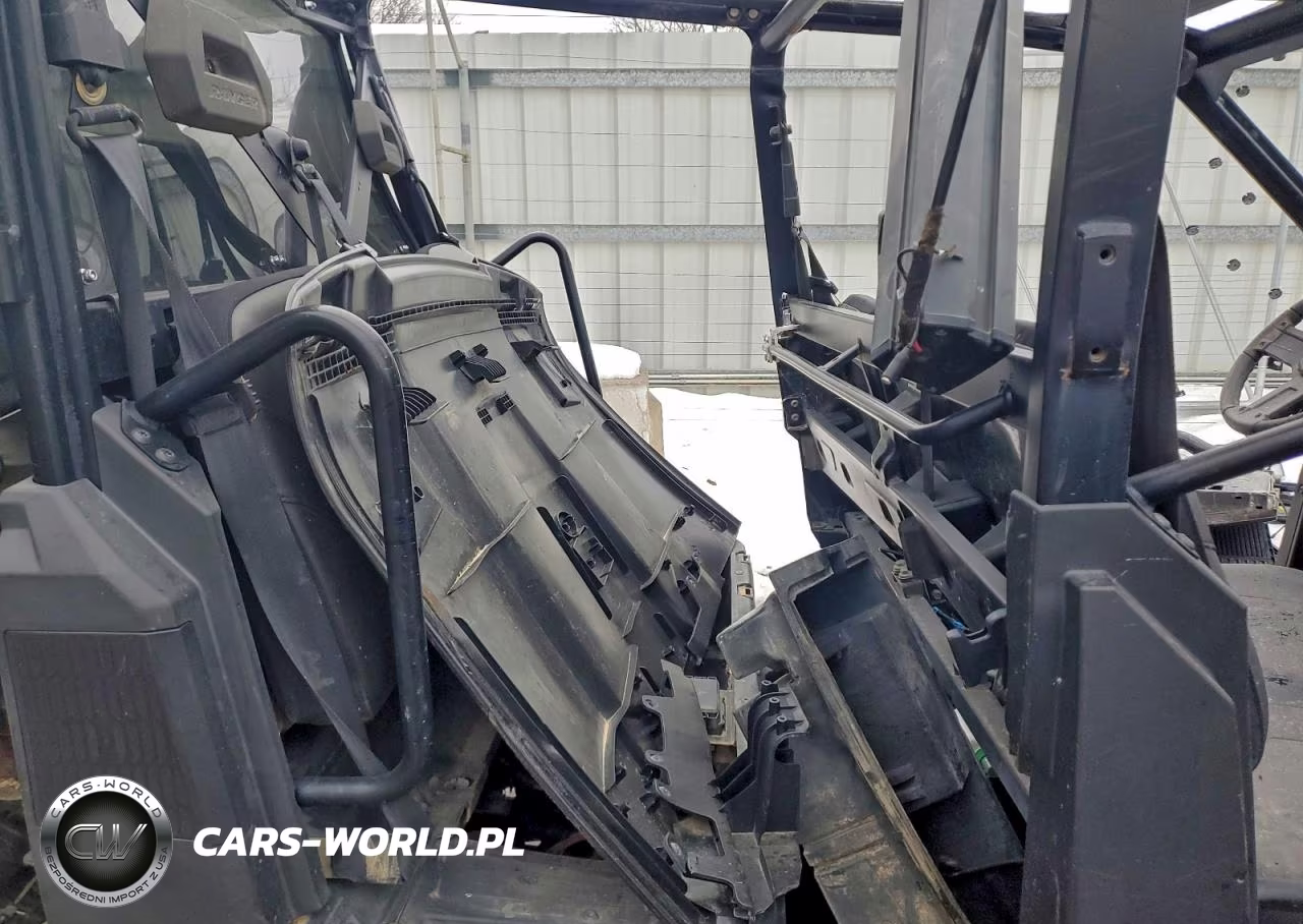 2021 Polaris Ranger 1000 Utility Vehicle VIN:4XAT6E996M8389476 - 6