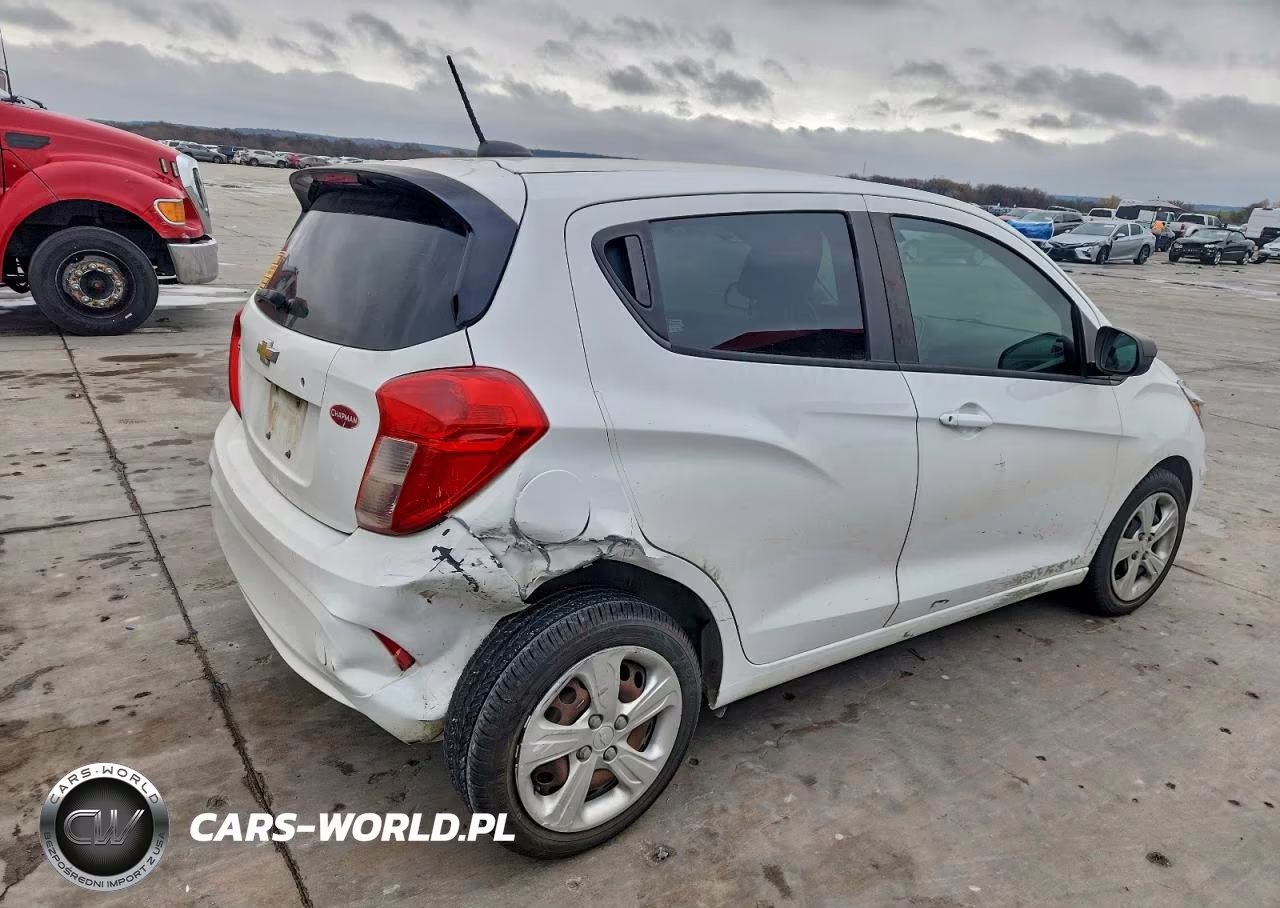 2020 Chevrolet Spark Ls VIN:KL8CB6SA3LC403109 - 3