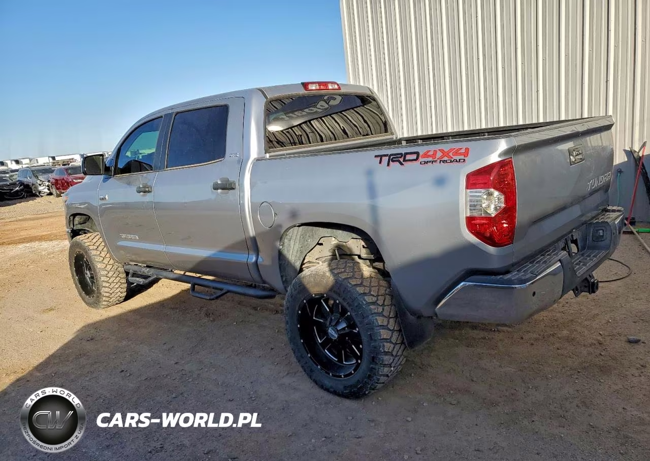 2018 Toyota Tundra Crewmax Sr5 VIN:5TFDY5F13JX739055 - 2