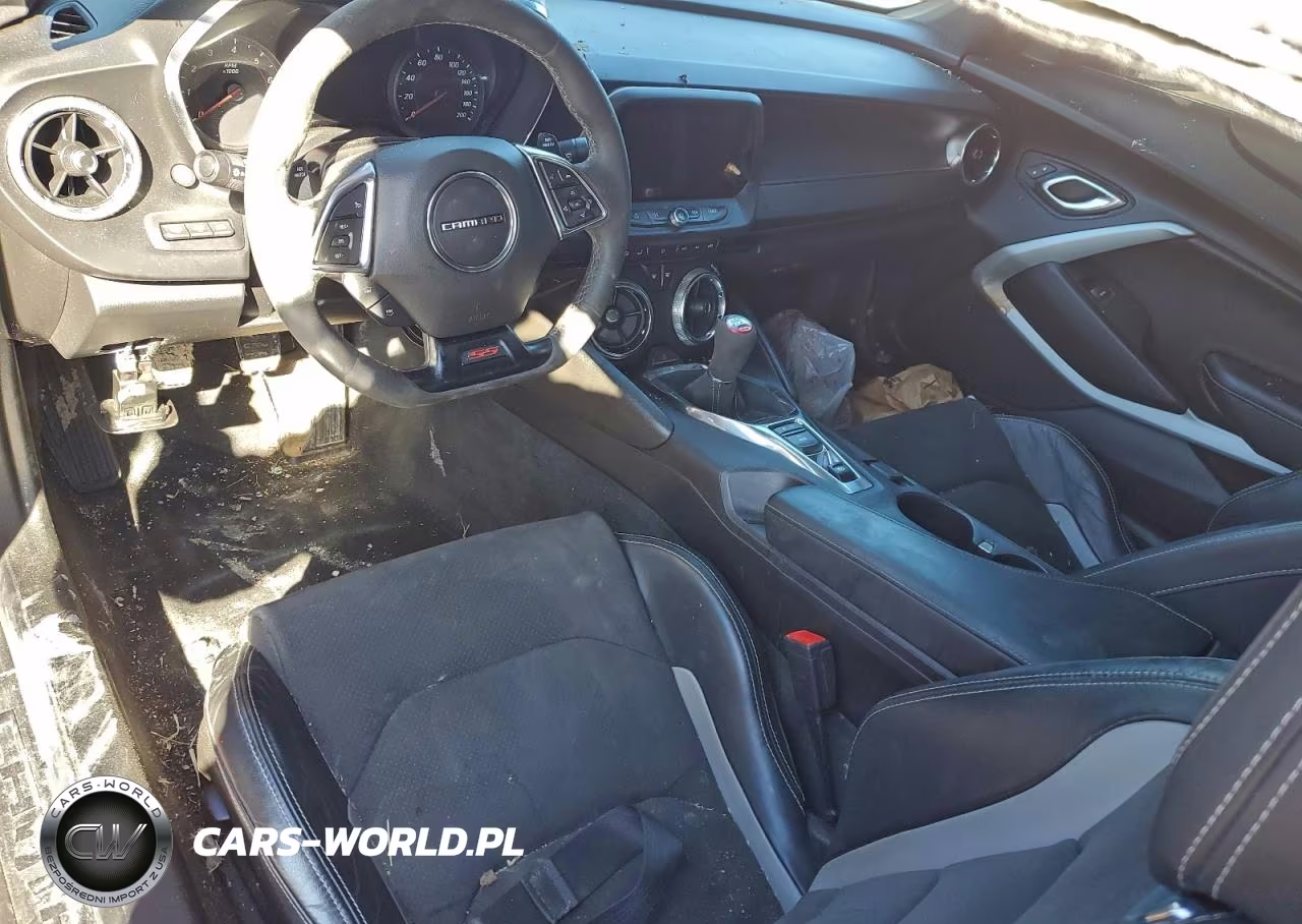2018 Chevrolet Camaro Ss VIN:1G1FE1R79J0156873 - 8